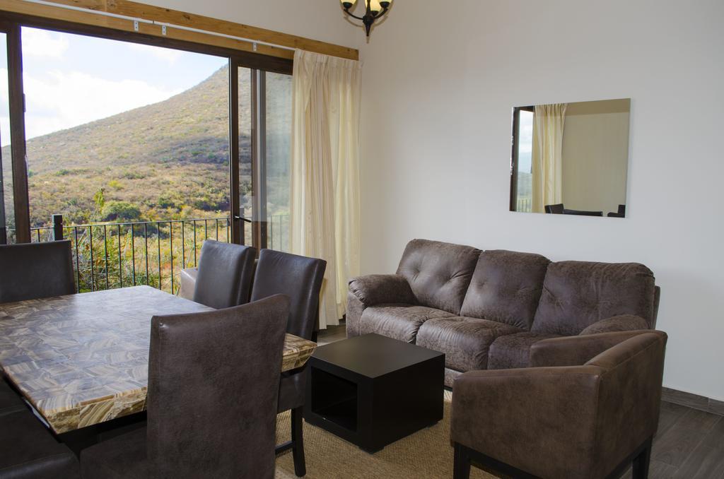 Villaseca Hotel Spa Golf Leon Bagian luar foto